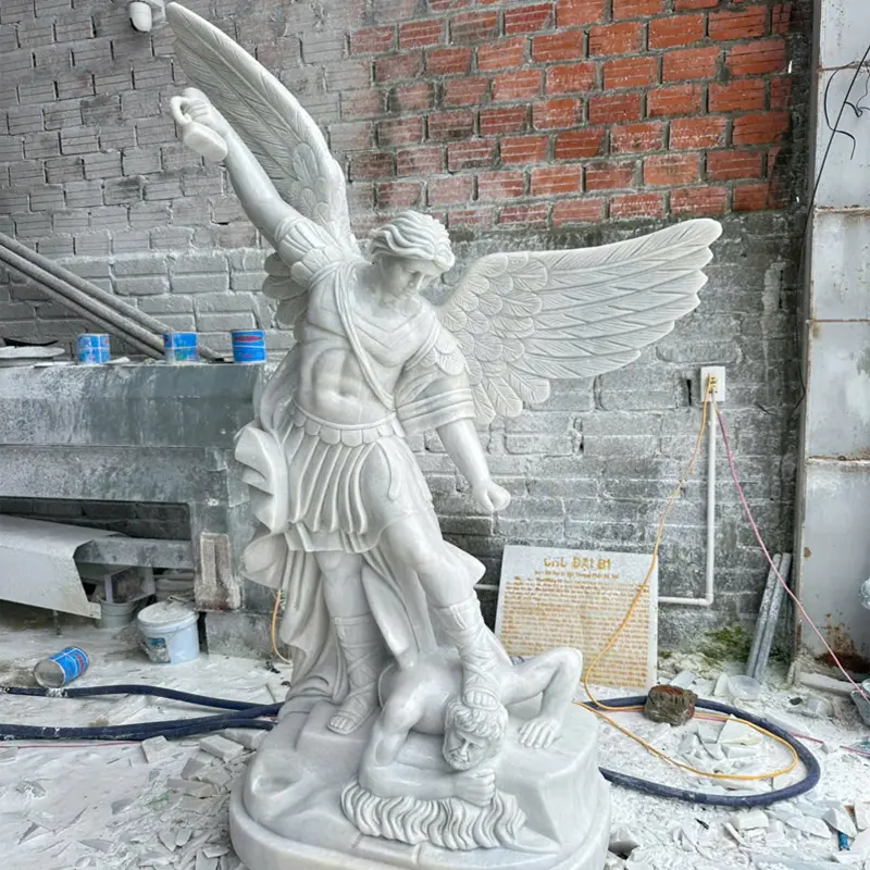 Tượng Thiên Thần Công Lý