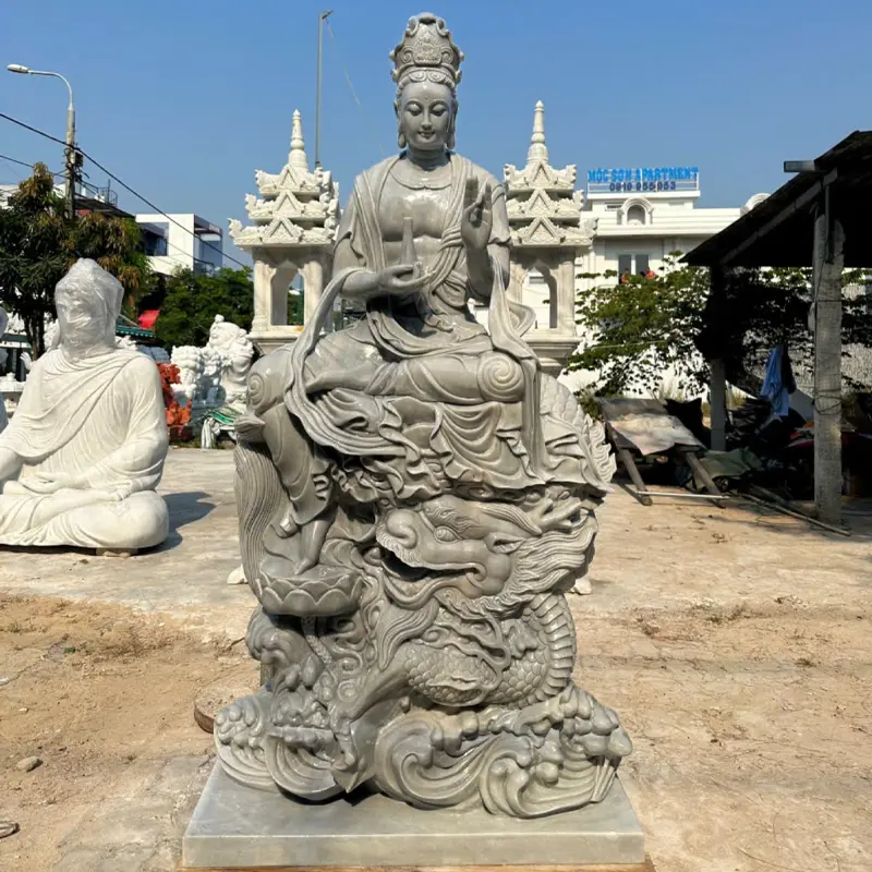 Quan Âm Tự Tại Ngự Long Bình An