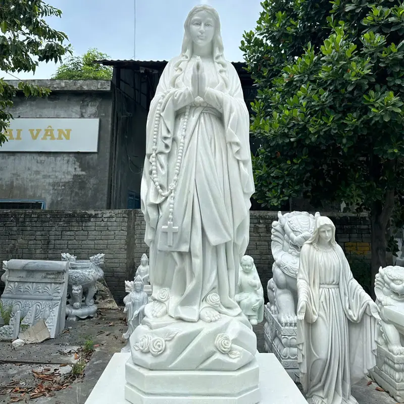 Tượng Đức Mẹ Maria Cầu Nguyện Đá Trắng