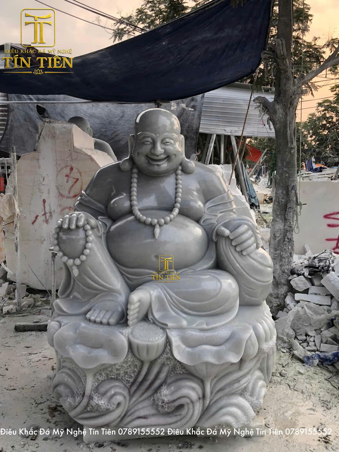 Tượng Phật Di Lặc Bằng Đá