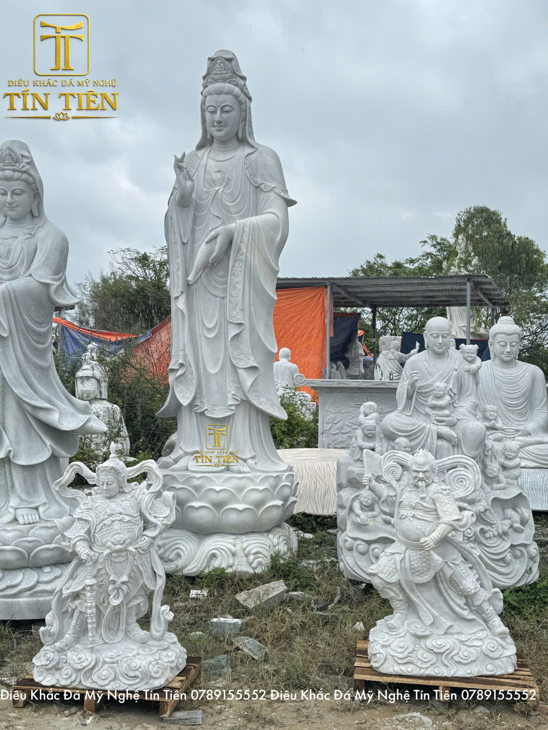 Tượng Quan Thế Âm bồ tát bằng đá