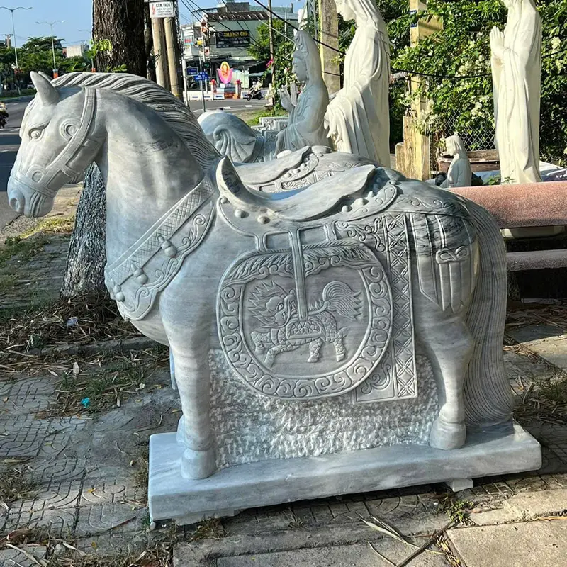 Tượng Con Ngựa
