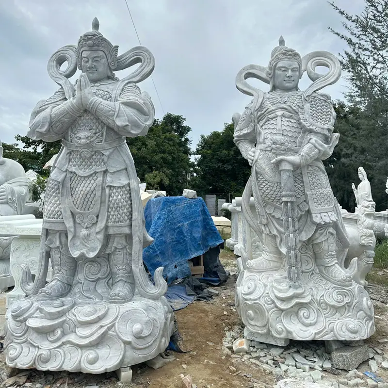 Tượng Hộ Pháp