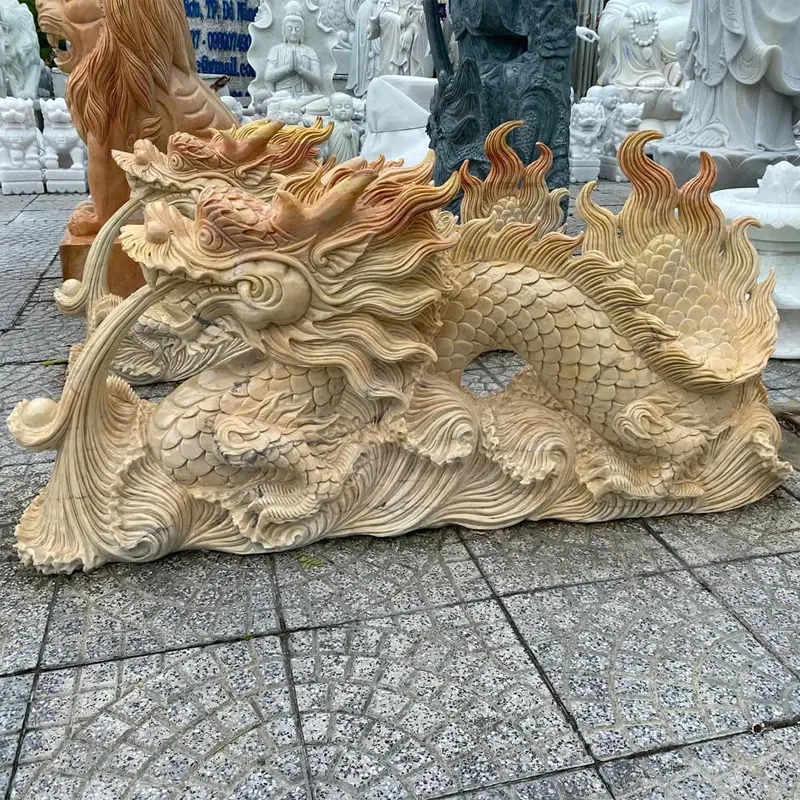 Tượng Con Rồng